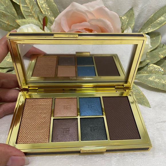 Tom Ford shade and illuminate face and Eye Palette INTENSITY 3/MOSS AGATE - Picture 5 of 8